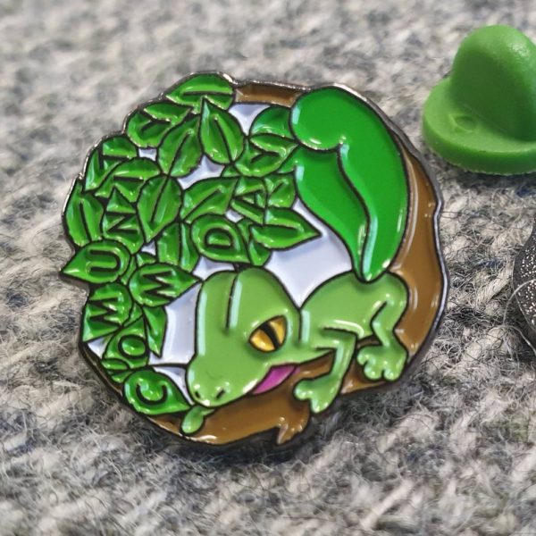The normal version of the Treecko enamel pin for March 2019
